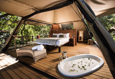 A remote safari camp situated within pristine and untouched areas of South Luangwa National Park
