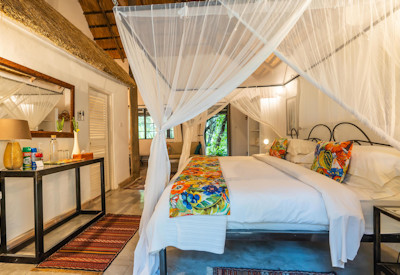 Waterberry Zambezi Lodge en-suite shower bathrobes laundry service Zambezi Zambia