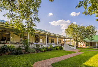 Batonka Guest Lodge heart of Victoria Falls town walking distance attractions Zimbabwe