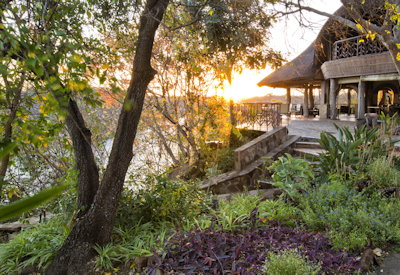 Chilo Gorge Safari Lodge thatched central area bar lounge fireplace Save River Zimbabwe