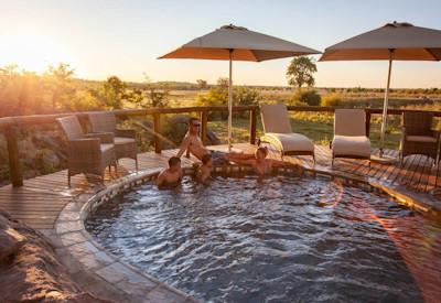 Deteema Springs Camp plunge pool library WiFi Hwange National Park Zimbabwe
