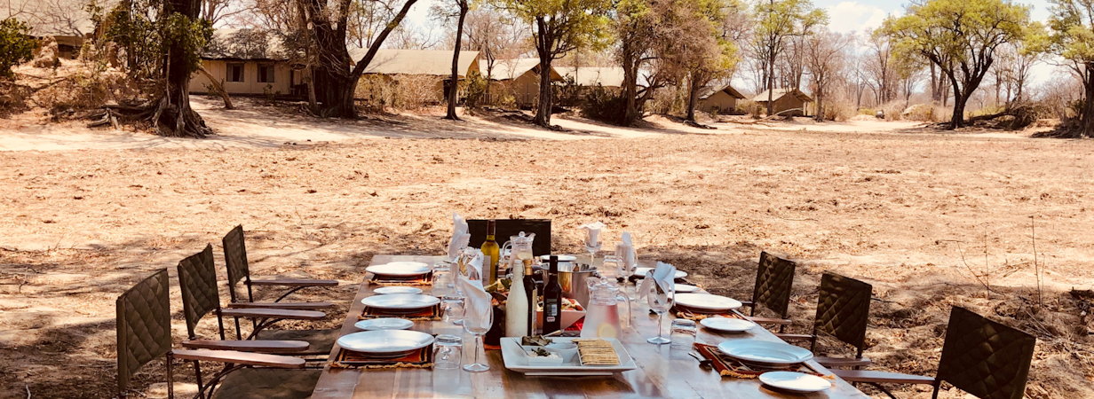 Ingwe Pan Camp