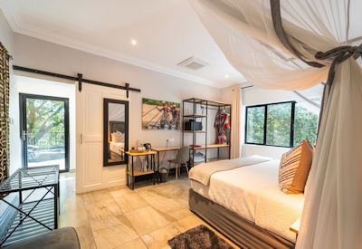 Nkosi Guest Lodge stunning bedroom coffee-making facilities Victoria Falls Zimbabwe