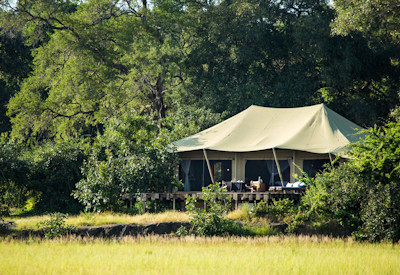 Tembo Plains Camp luxurious Sapi Private Reserve Mana Pools National Park Zimbabwe