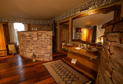 Tembo Plains Camp en-suite bathroom bathtub indoor outdoor shower Mana Pools Zimbabwe