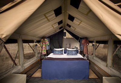 Zambezi Expeditions Camp classic Meru tented suite bucket shower Mana Pools Zimbabwe