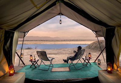 Zambezi Expeditions Camp 6 Meru tents unfenced Zambezi River Mana Pools Zimbabwe